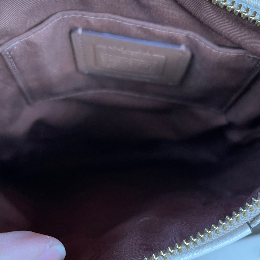 Coach Beige Signature Canvas Crossbody with White Stripe and Gold Hardware - Picture 6 of 8